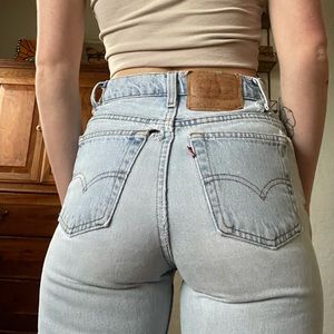 High waisted Levi 512 jeans